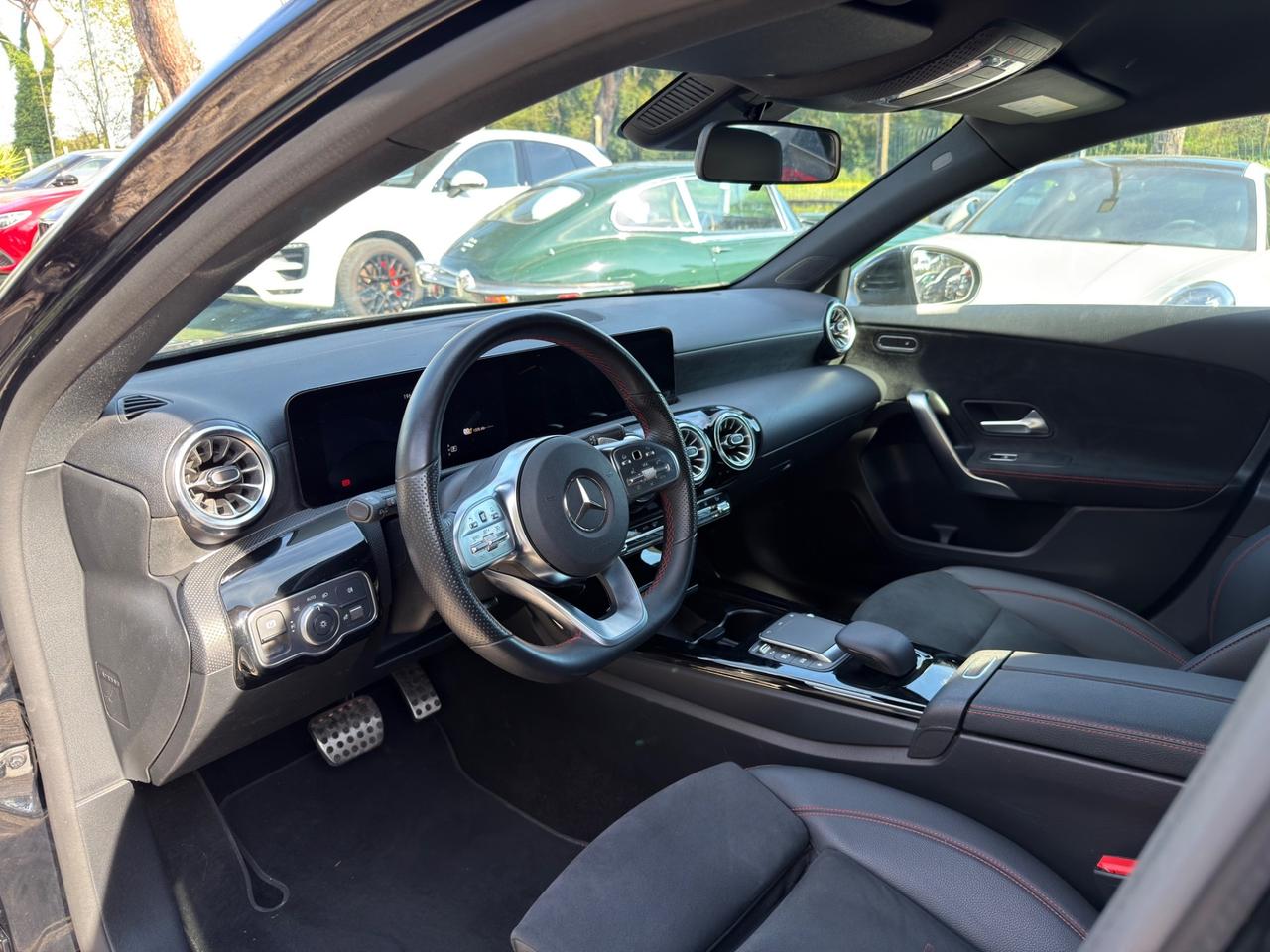 Mercedes-benz A 250 e hybrid EQ Premium