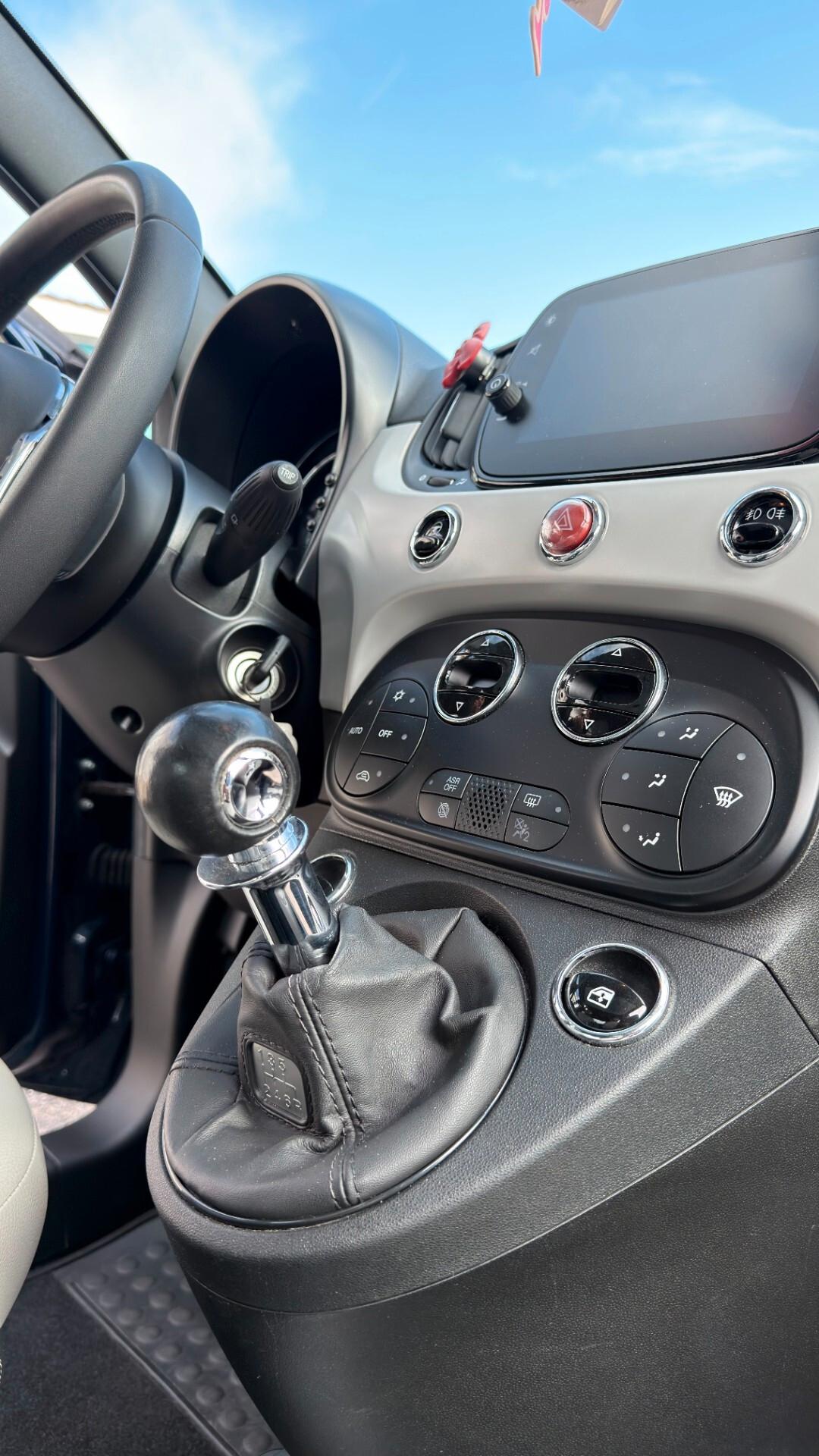 Fiat 500 1.0 Hybrid Dolcevita