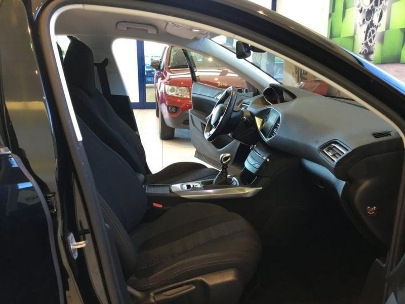 Peugeot 308 1.6 BlueHDI 120cv Business