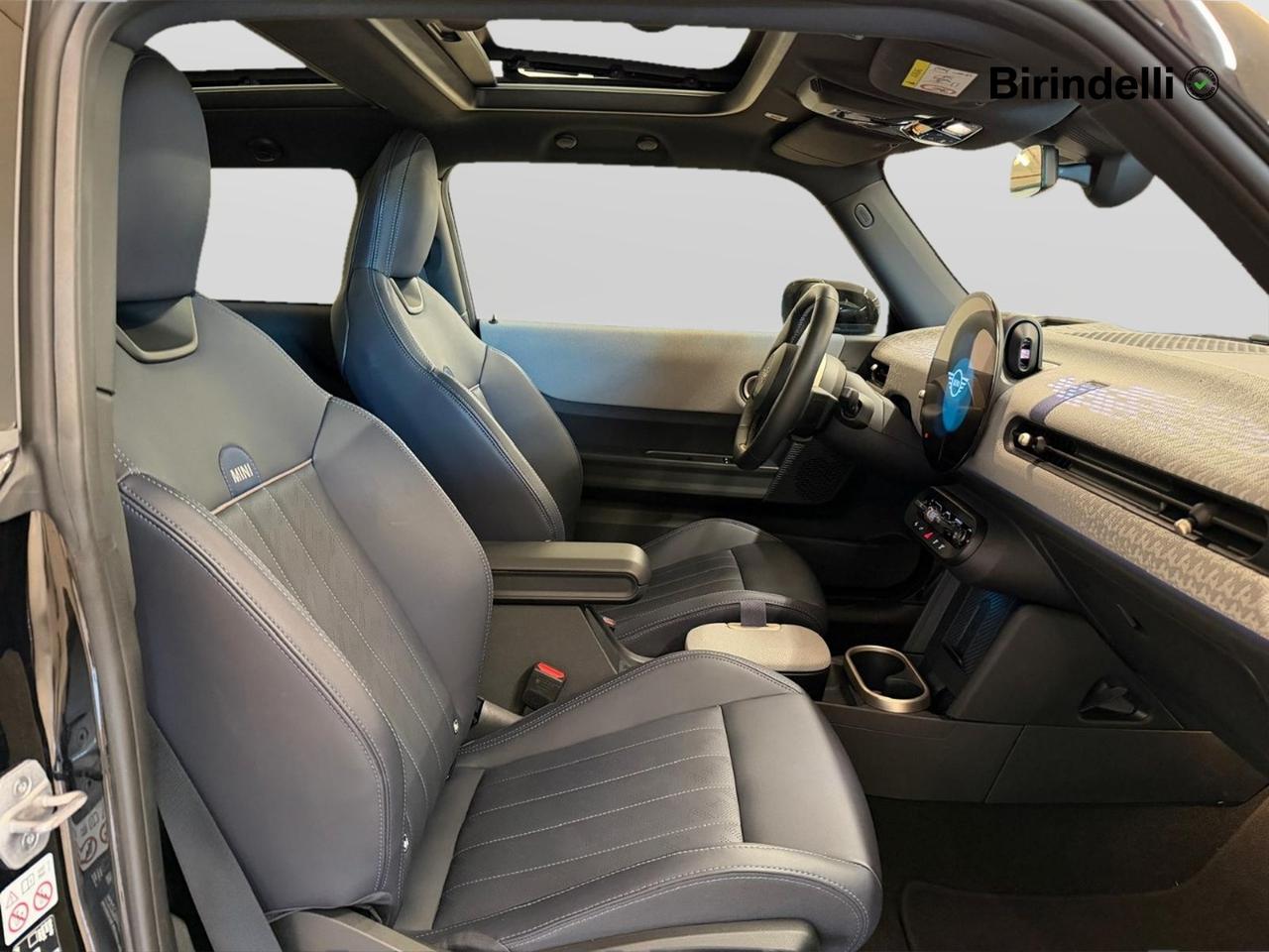 MINI Mini 5ª serie (F66) - Mini Cooper C Favoured