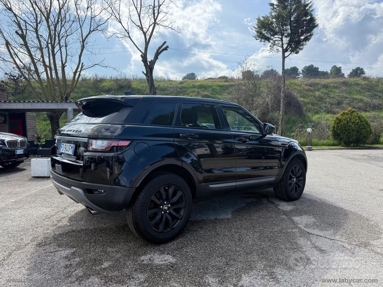 LAND ROVER RR Evoque 2.0 TD4 150 CV 5p. Bs Ed. SE