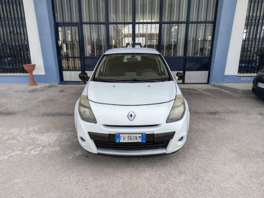 Renault Clio 1.5 dCi 75CV 5p. Dynamique Autocarro 4 posti
