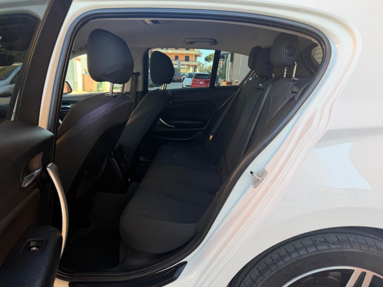 Bmw 118 118d 5p. Msport