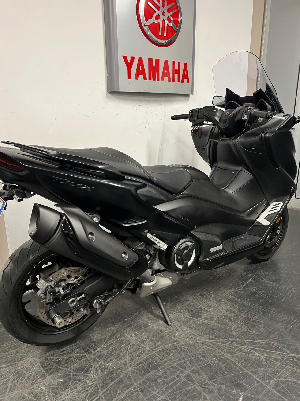 Yamaha TMAX 560