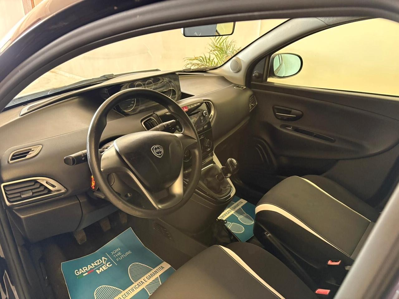 Lancia Ypsilon 1.2 69 CV 5 porte GPL Ecochic Gold