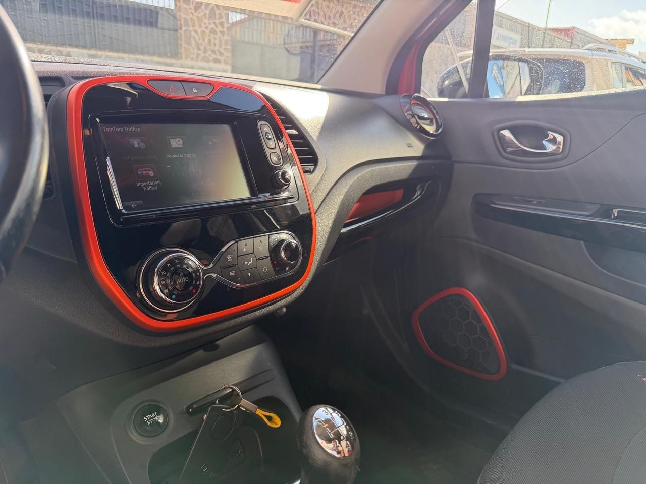 Renault Captur dCi 8V 90 CV EDC Start&Stop Energy Iconic