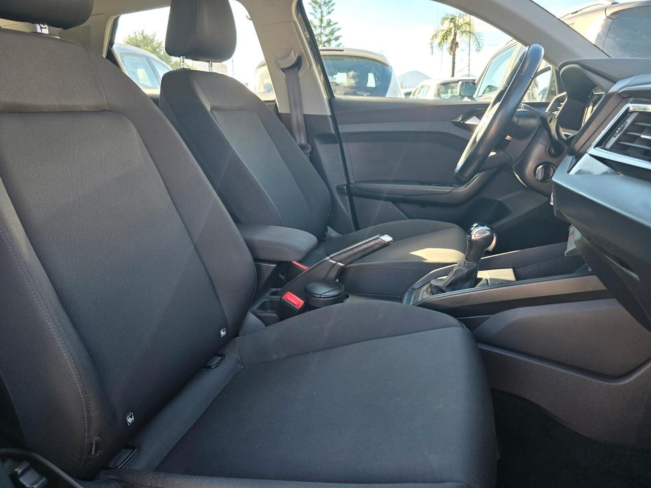 AUDI A1 SPORTBACK 1.0 95CV AUTOMATICA
