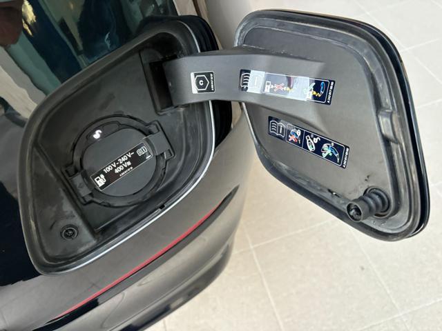 MERCEDES-BENZ GLC 300 de 4Matic Plug-in hybrid Coupé Premium Plus.