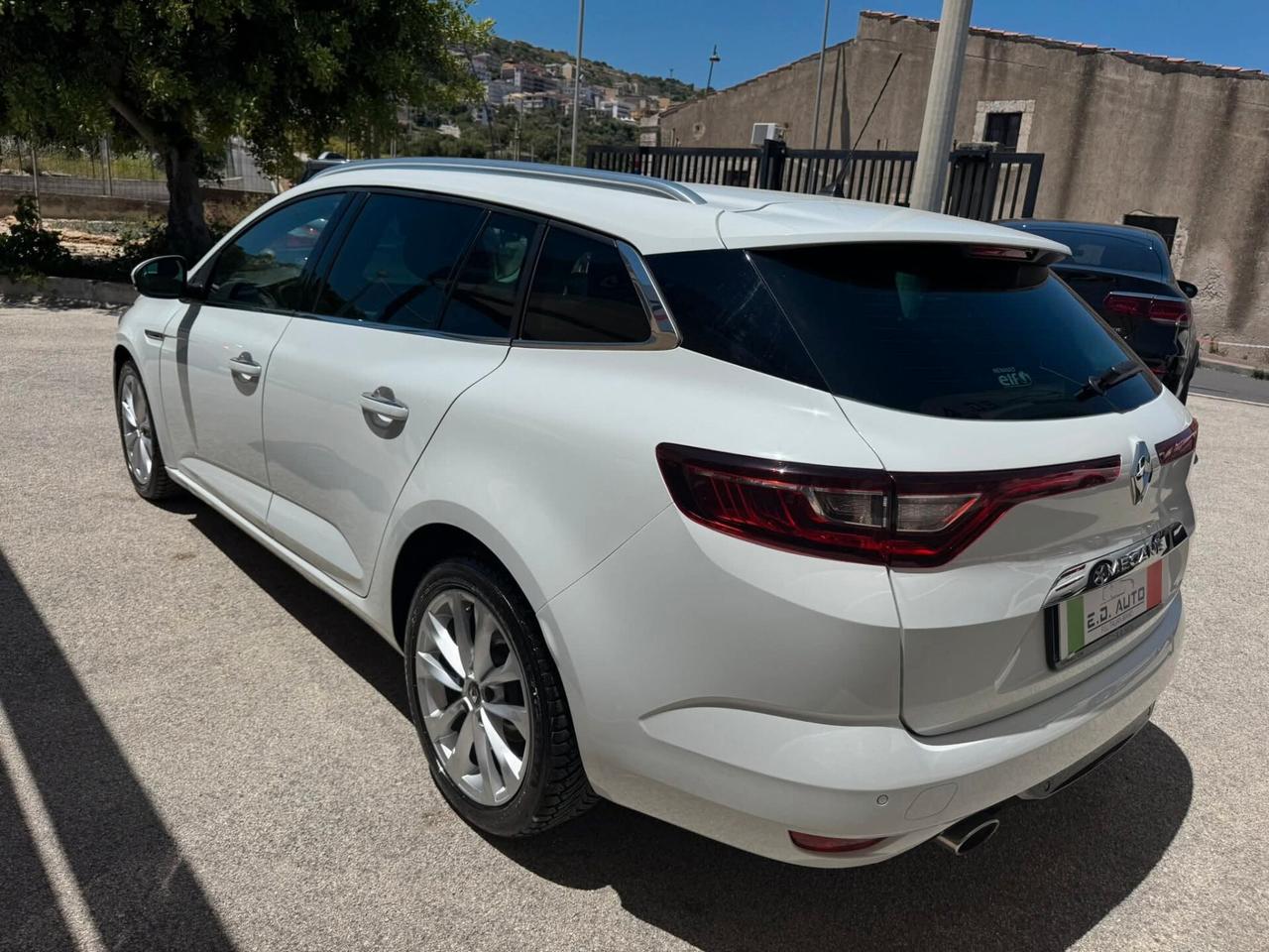 RENAULT MEGANE SPORTOURER 1.5DCI 110CV UNICO PROPRIETARIO