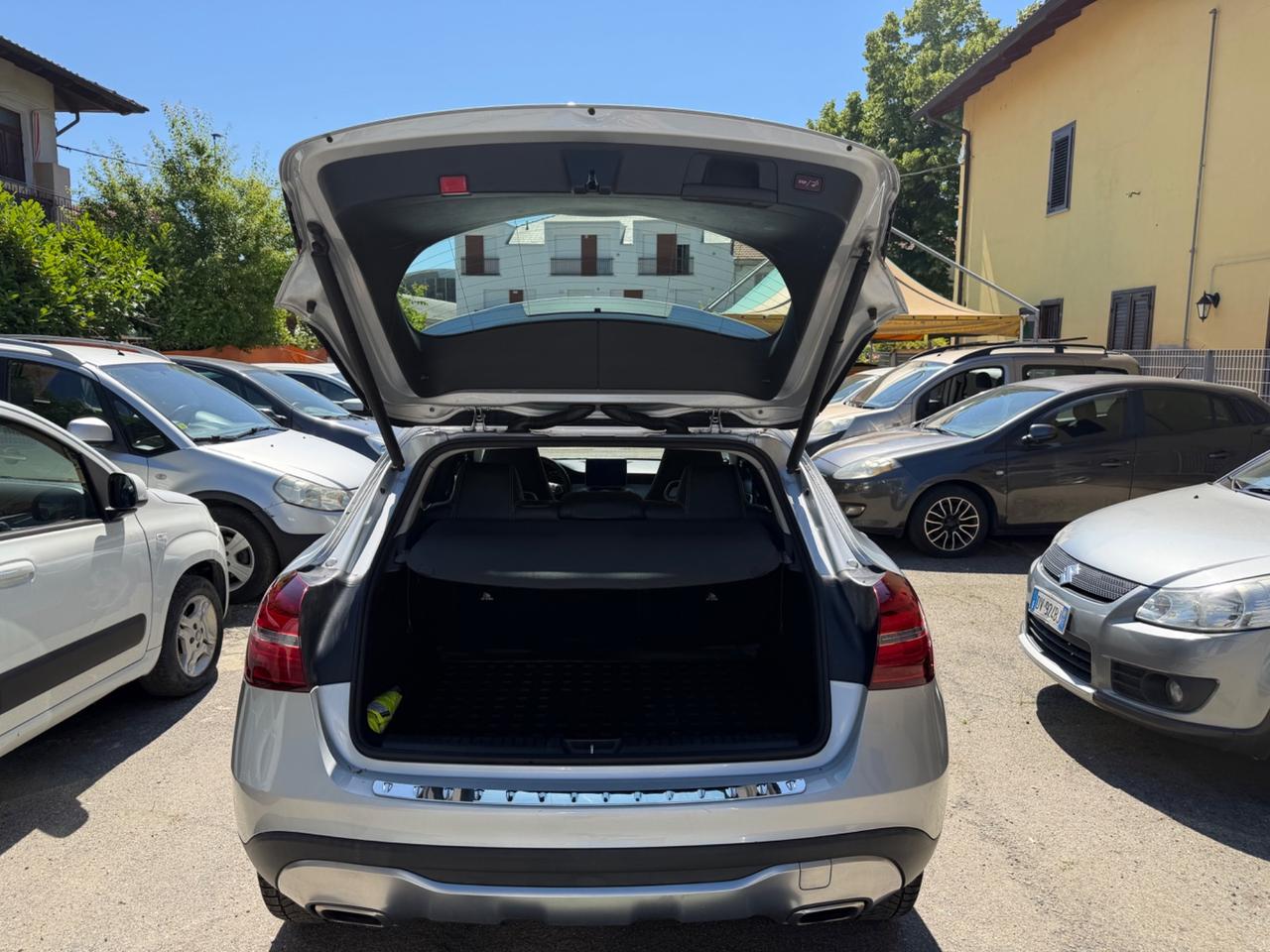 Mercedes-benz GLA 200 d Automatic Premium