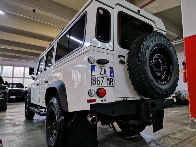 LAND ROVER Defender 110 2400 TD4 CV.122 AUTOVETTURA 7 POSTI