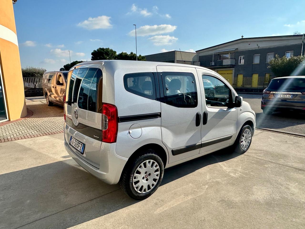 Fiat Fiorino 1.3 MJT 75CV Combi Semivetrato Adventure E5