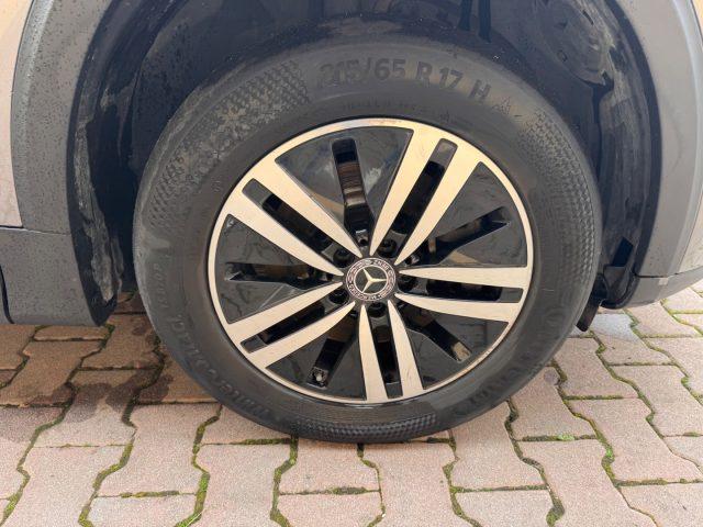MERCEDES-BENZ GLB 180 d Automatic Business Extra 7 POSTI !!!