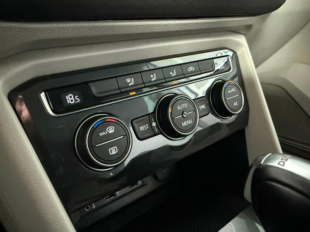 Tiguan 2.0 TDI SCR DSG Business BlueMotion Technology