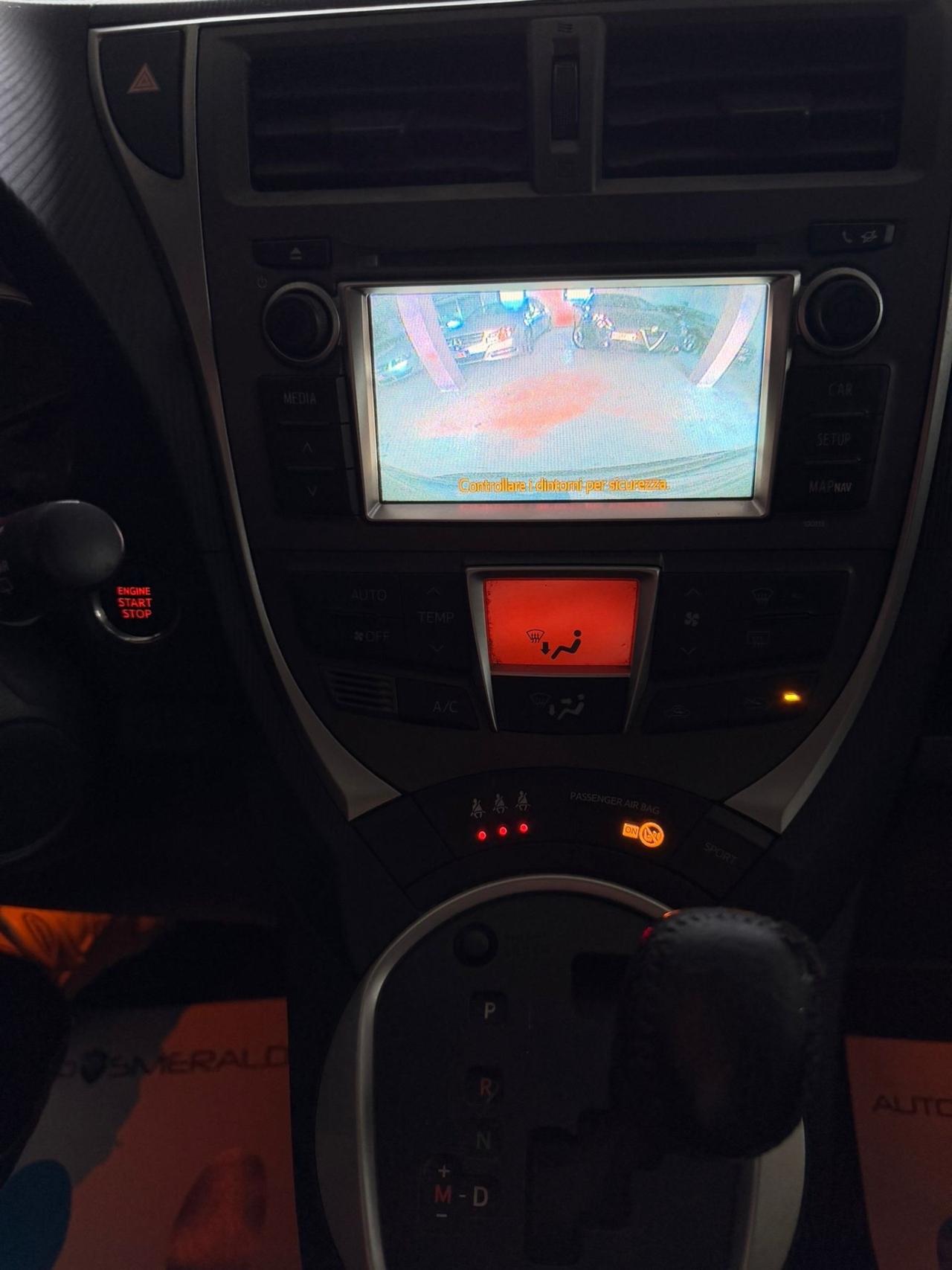 Toyota Verso-S 1.3 MT