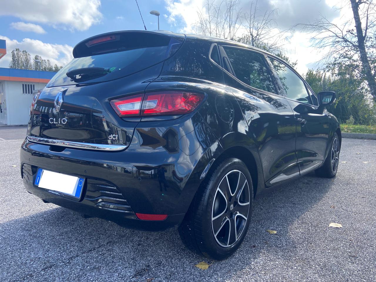 Renault Clio dCi 8V 90CV Start&Stop 5 porte NEOPATENTATI