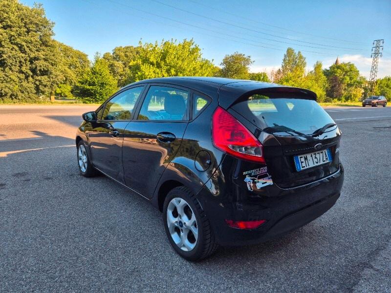 FORD Fiesta 6ª serie Bs Fiesta Ikon 1.4 TDCi 7...