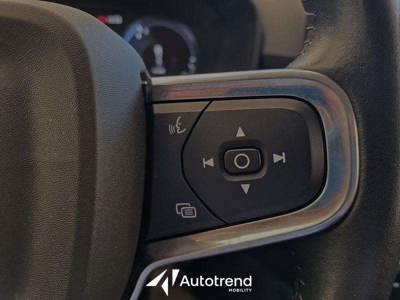 Volvo XC40 Recharge T4 129+82 CV Plug-in Hybrid Automatica Recharge Inscription Expression