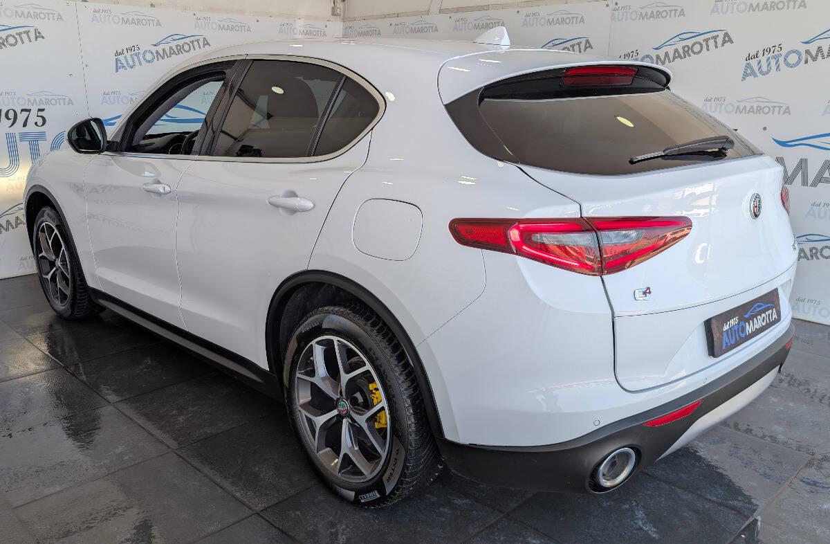 Alfa Romeo Stelvio 2.2 t Super Q4 190cv auto my19