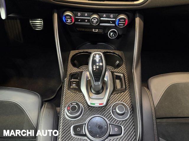 ALFA ROMEO Giulia 2.9 V6 Bi-Turbo AT8 Quadrifoglio 100° Anniversario