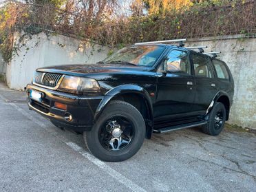 Mitsubishi Pajero Sport 3.0i V6 24V - 4x4