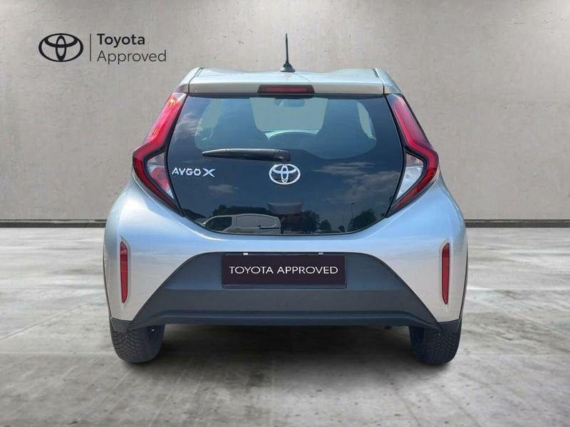 Toyota Aygo X 1.0B (72 CV) Active