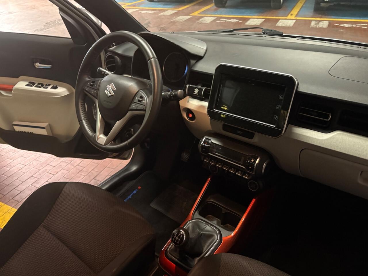 Suzuki Ignis 1.2 Hybrid Top