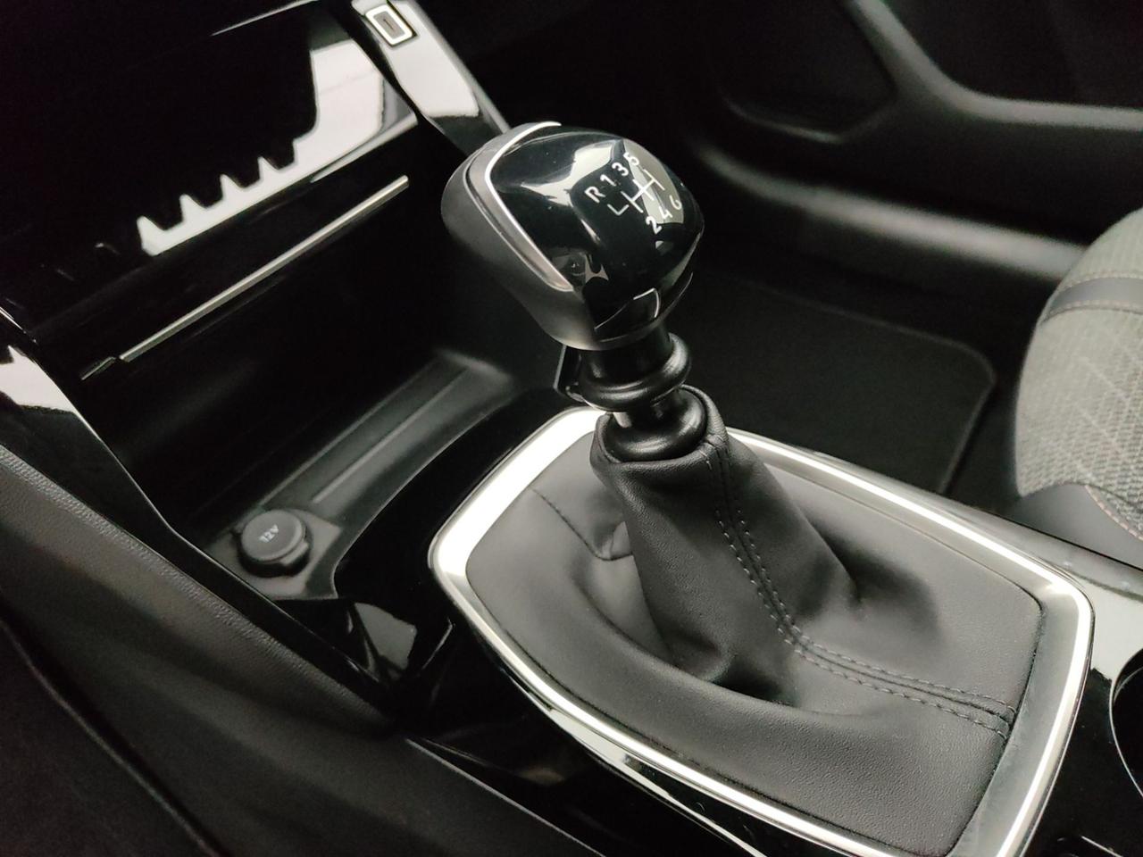 PEUGEOT 208 II 2023 1.2 PURETECH 100CV ALLURE