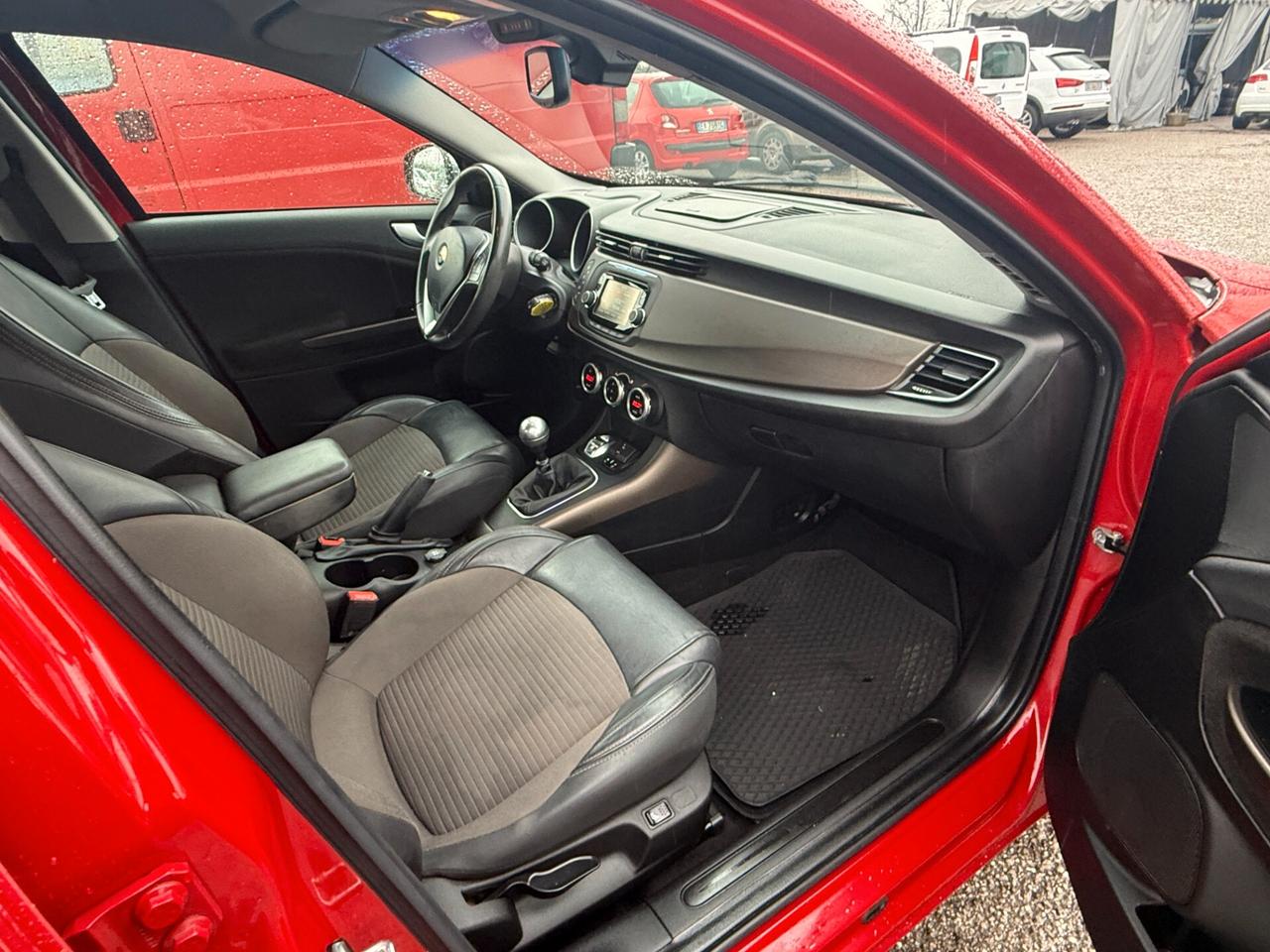 Alfa Romeo Giulietta 1.6 JTDm-2 105 CV Exclusive