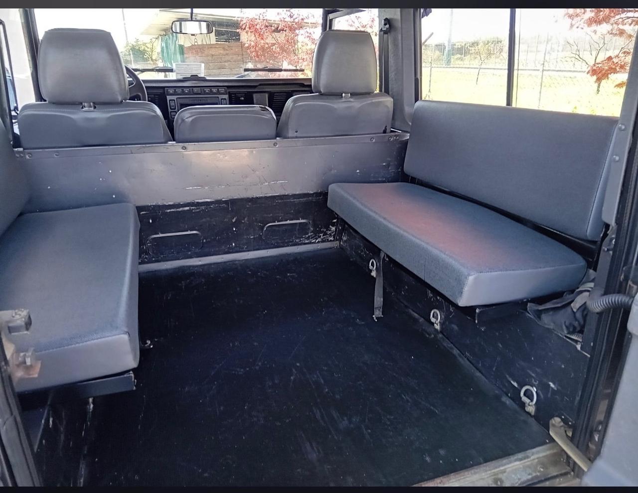 Land Rover Defender 90 2.5 Td5 Station Wagon SE