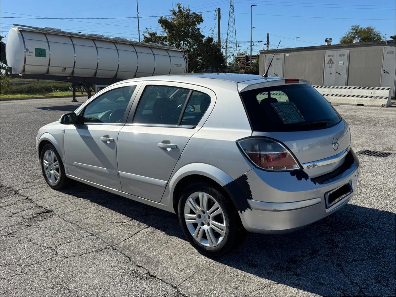 Opel Astra 1.7 CDTI 110CV 5 porte Cosmo