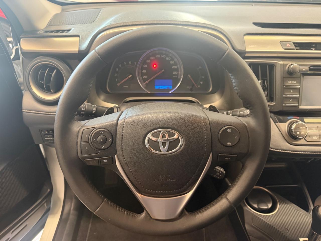 Toyota RAV 4 RAV4 2.2 D-CAT A/T 4WD Lounge White Ed.
