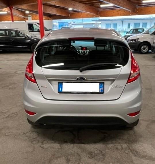 Ford Fiesta 1.4 TDCi 90cv Neopatentati