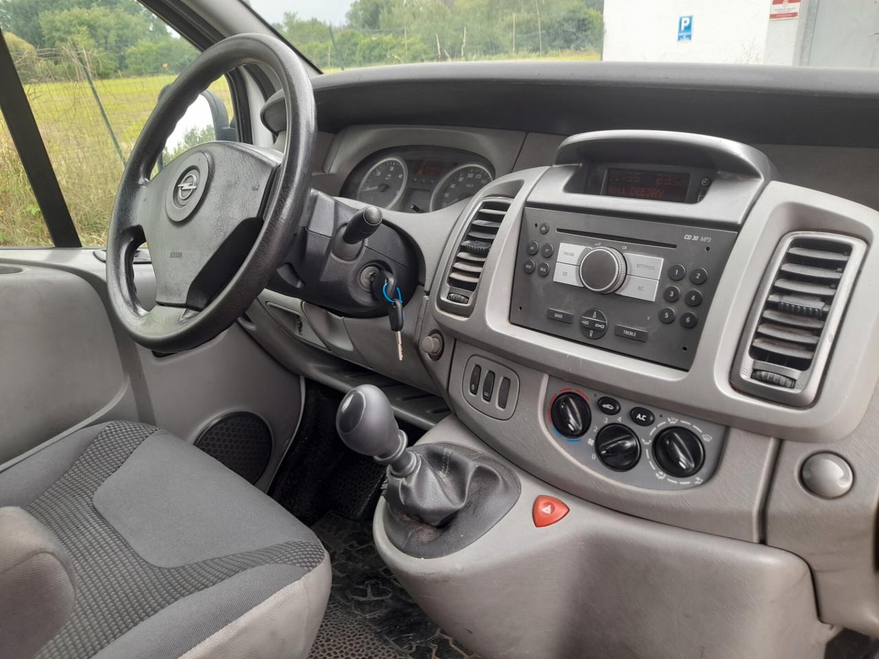 VIVARO GANCIO TRAINO