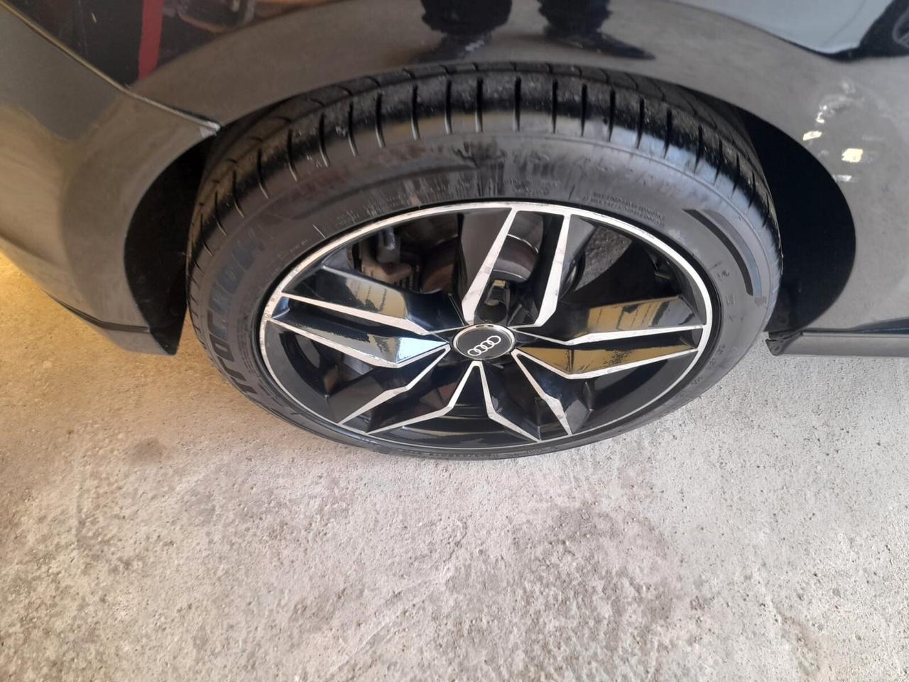 Audi A1 SPB 1.6cc diesel 12 mesi garanzia-2012