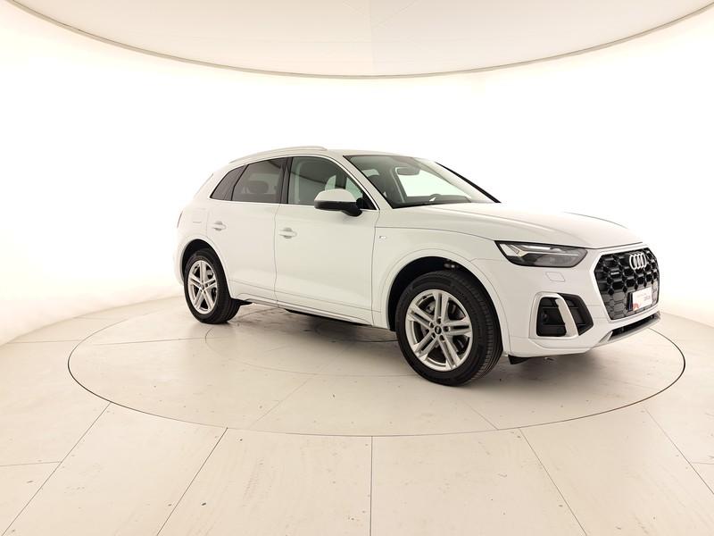 Audi Q5 40 2.0 tdi mhev 12v s line quattro s-tronic