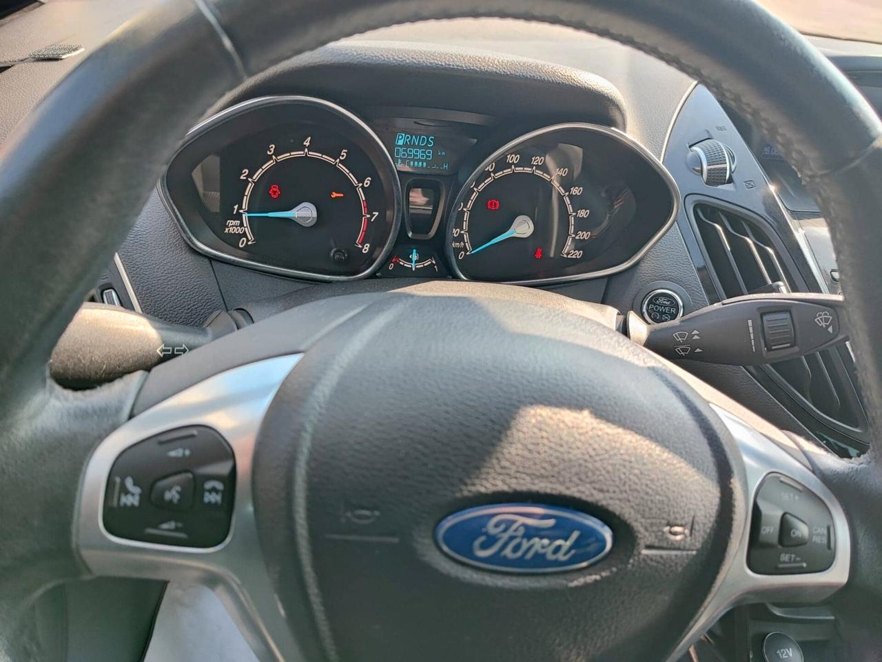 Ford B-Max con sedile girevole