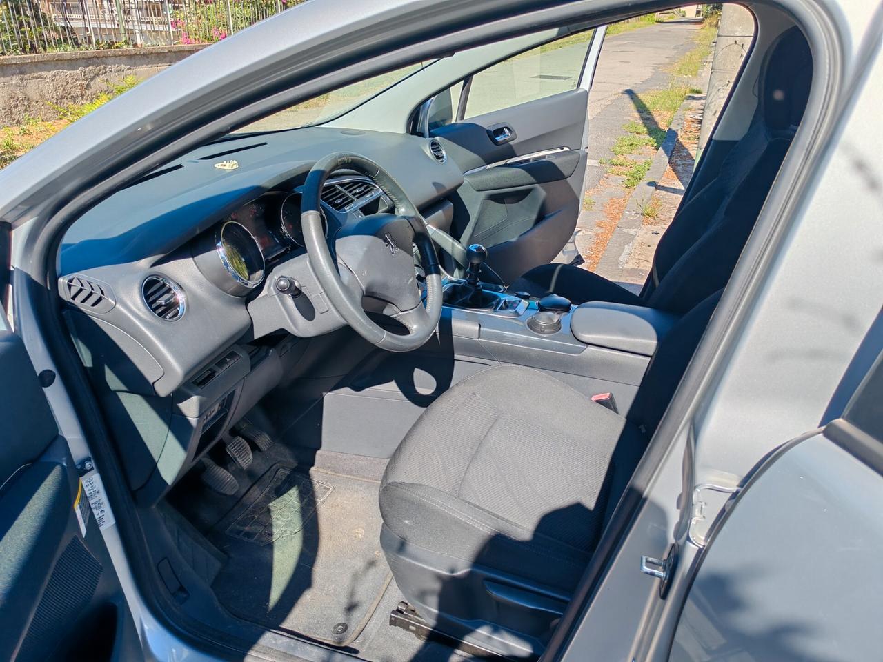 Peugeot 3008 1.6 HDi 110CV 126.000KM