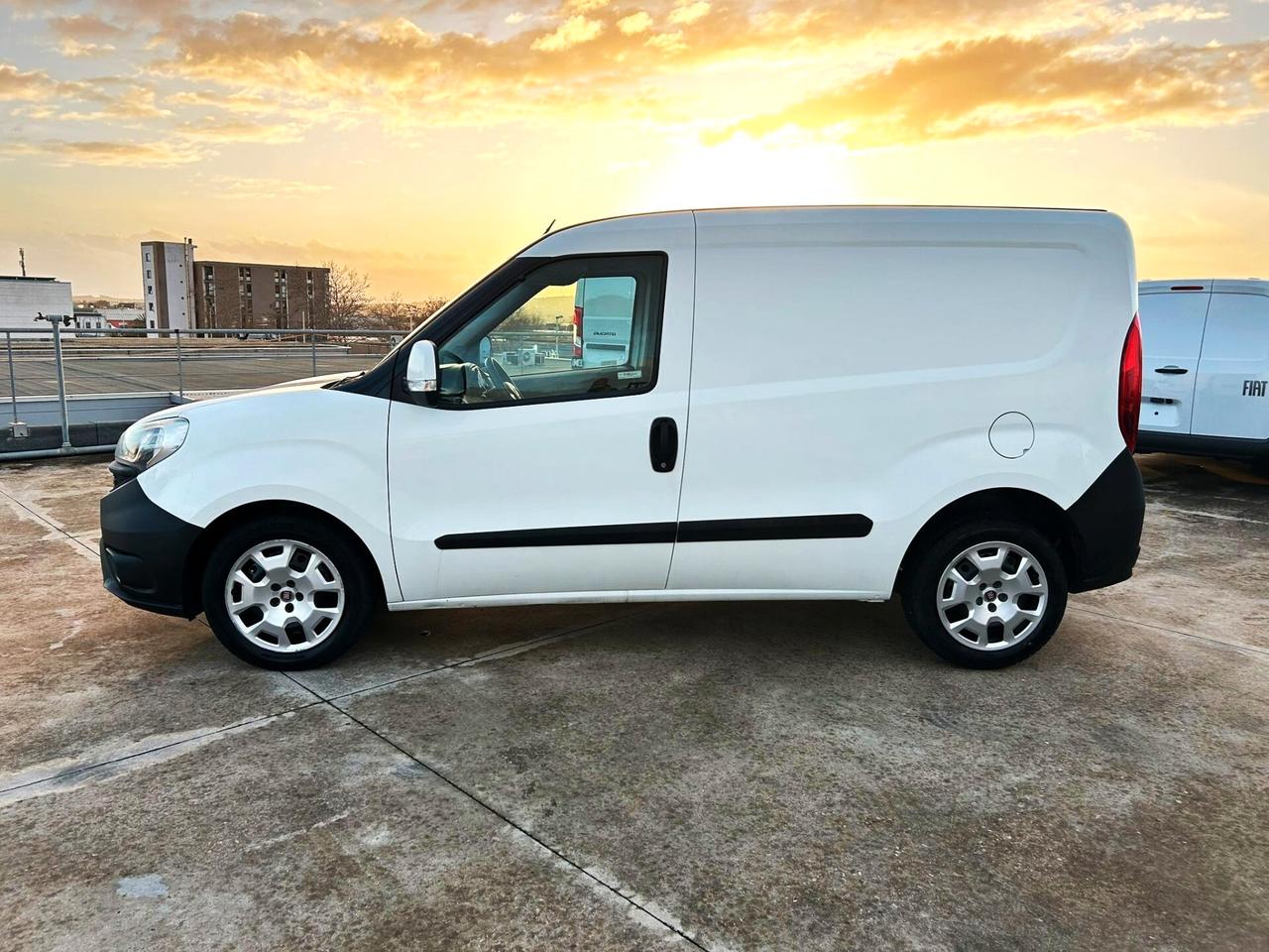 Fiat Doblò Cargo 1.6 mjet 105 cv 3 posti