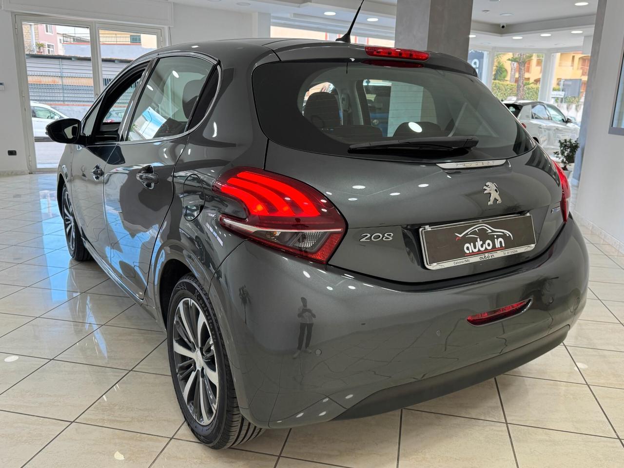 Peugeot 208 1.2 PureTech 82cv 5 porte Allure