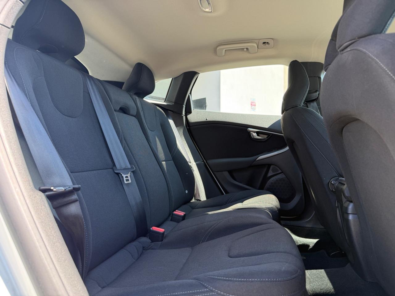 Volvo V40 - 2.0d|CERCHI IN LEGA| NAVI