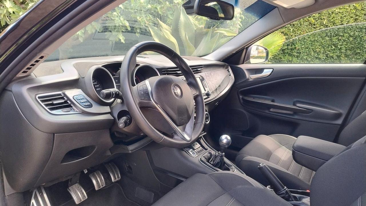 Alfa Romeo Giulietta 1.6 JTDm 120 CV