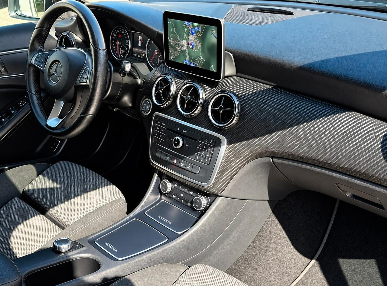 Mercedes-benz GLA 180 d Automatic Sport