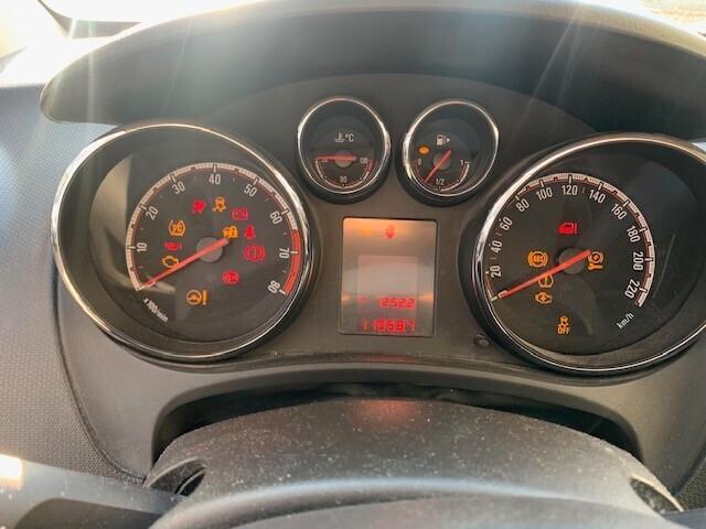 Opel Meriva 1.4 100CV Design Edition NEOPATENTATI