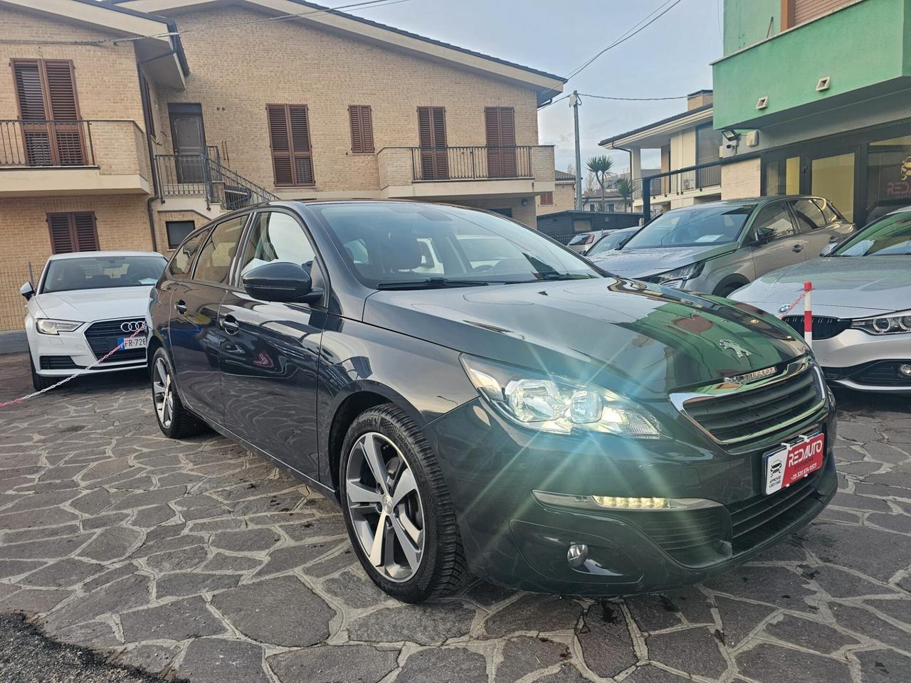 Peugeot 308 BlueHDi 100 S&S SW Business