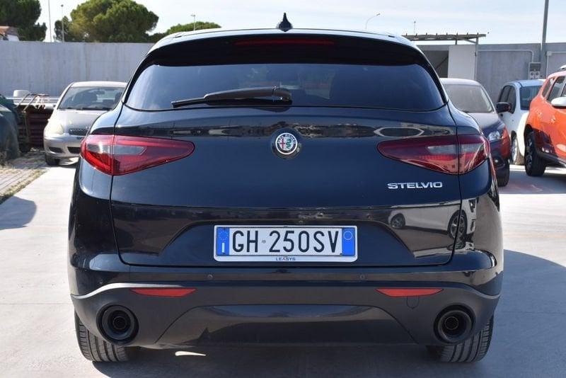 Alfa Romeo Stelvio 2.2 Turbodiesel 160 CV AT8 RWD Sprint