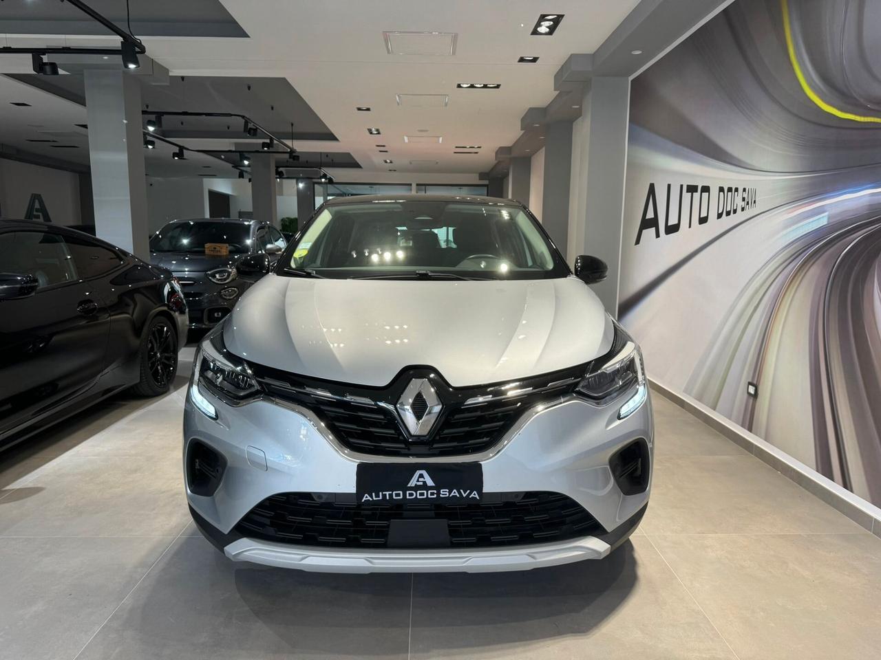 Renault Captur Dci 115 Cv Business Fari Led Navy Retrocamera...