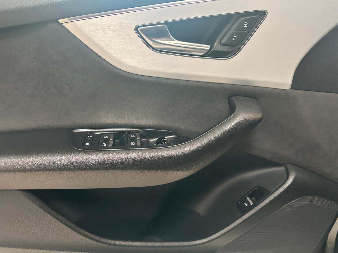 Audi Q8 45 TDI quattro tiptronic Sport S-LINE UNICOPROPRIETARIO FATTURABILE