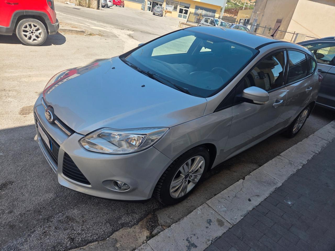FORD FOCUS BERLINA 1.6 TDCI 115 CV KMCERTIF