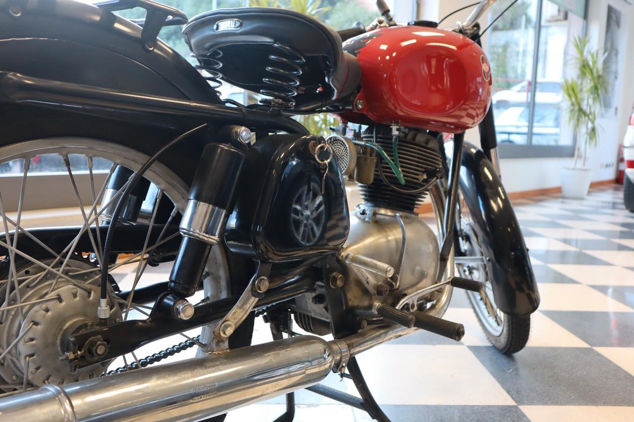 Gilera 150 Turisma/Sport